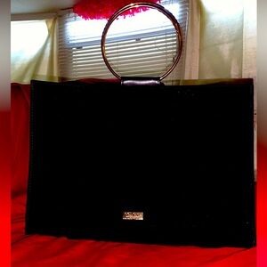 Carolina Herrera Authentic Bag
Never used before